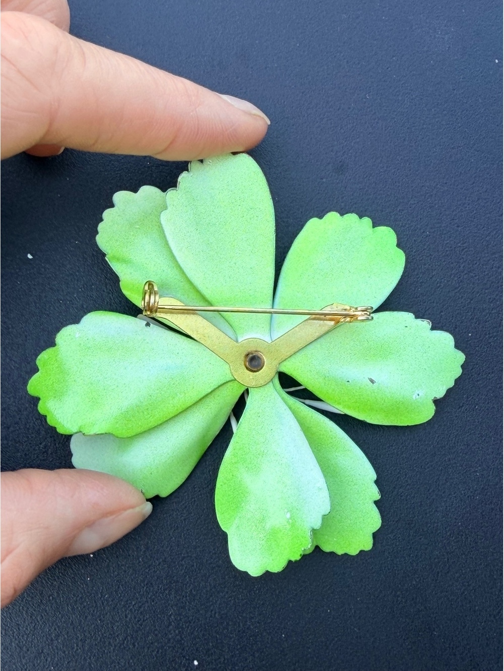 Vintage Green Enamel Flower Brooch Statement Pin - Picture 4 of 5